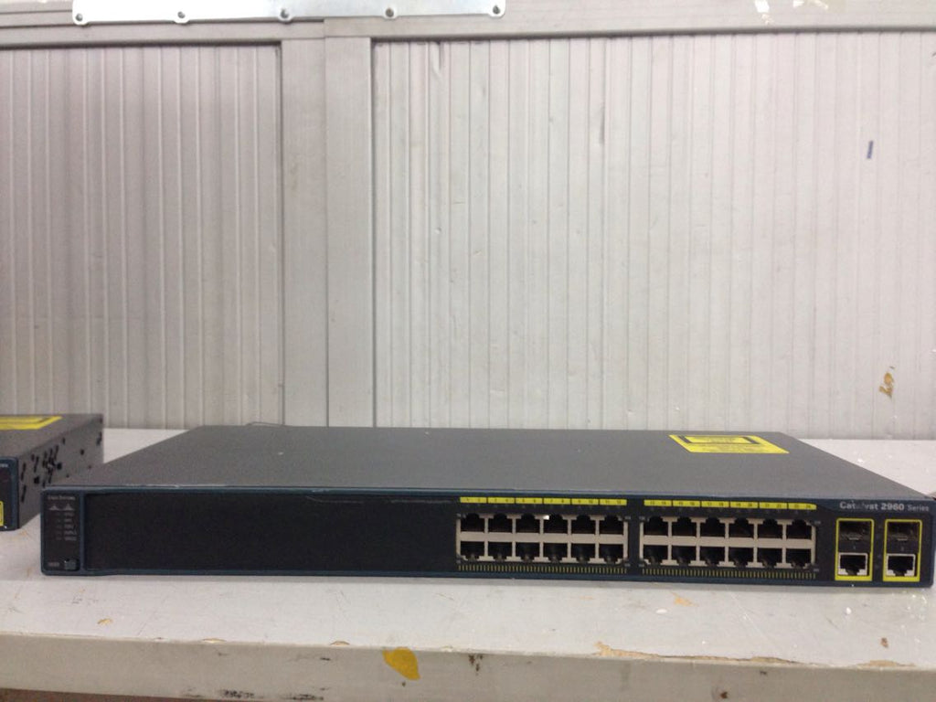 Cisco WS-C2960-24TC-S 24 10/100 + 2 T/SFP LAN Lite